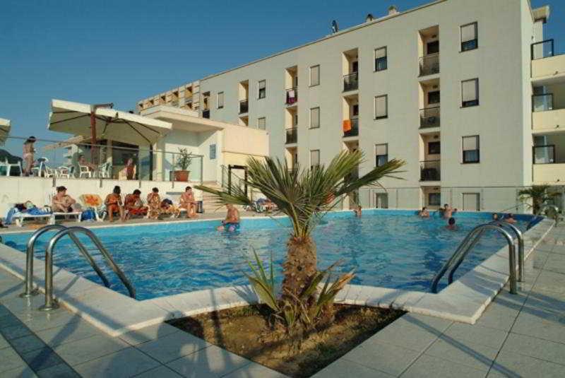Hotel Duca Degli Abruzzi Montesilvano Luaran gambar